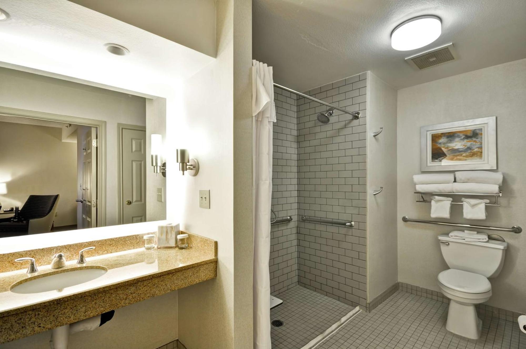 Homewood By Hilton Phoenix-biltmore