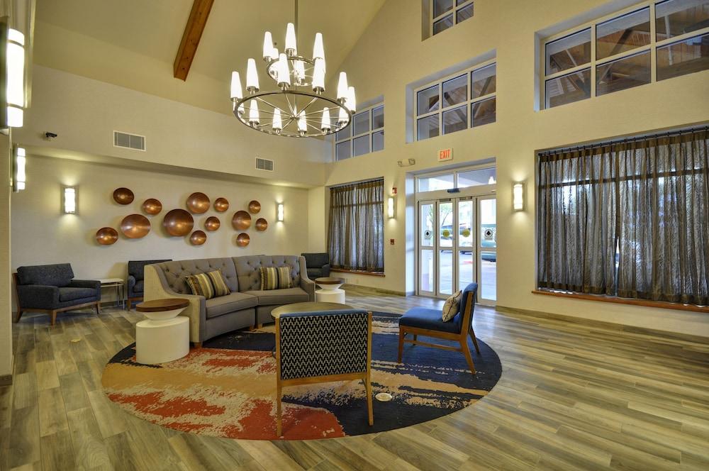Homewood By Hilton Phoenix-biltmore