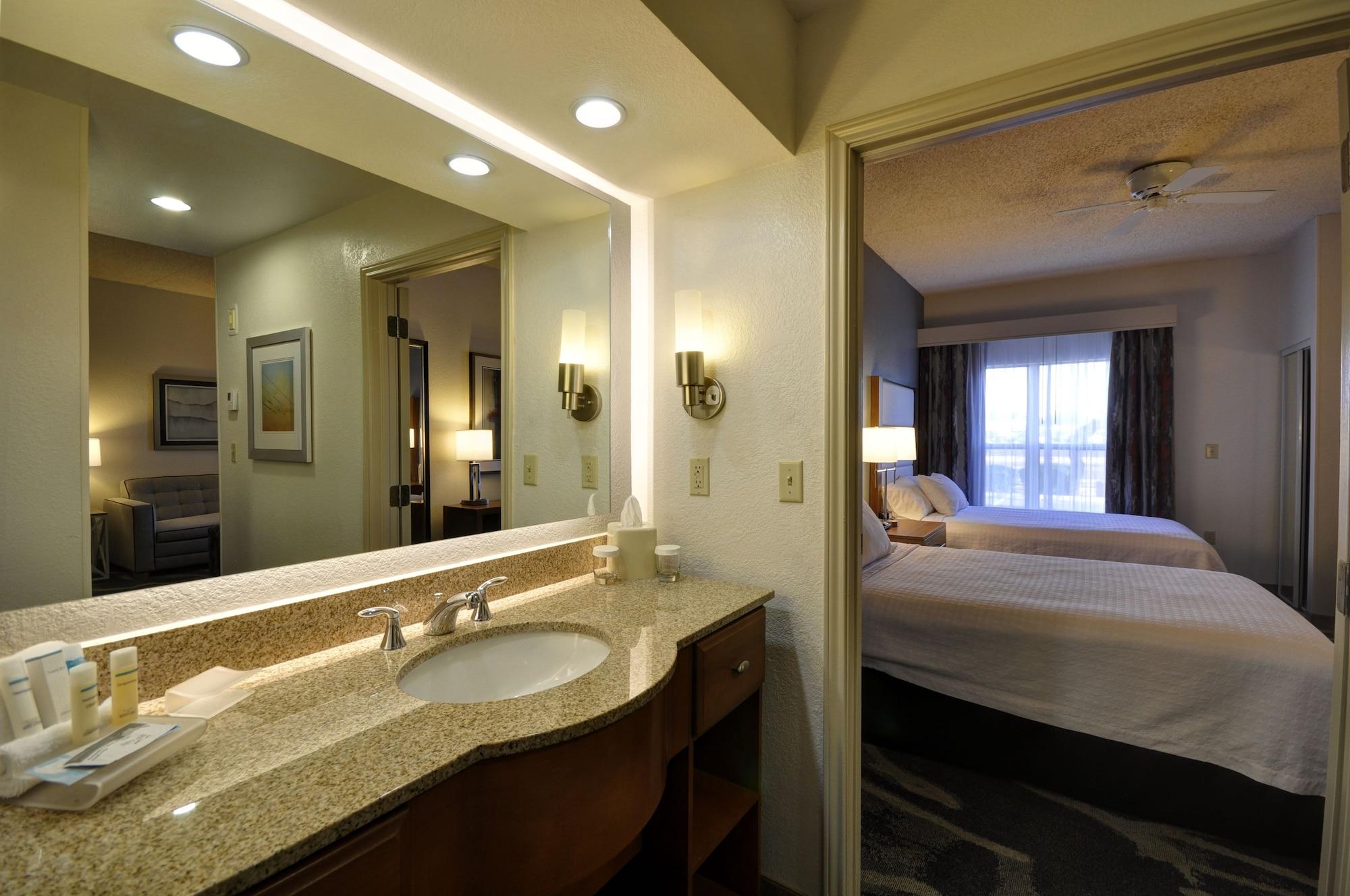 Hotel Homewood By Hilton Phoenix-biltmore Phoenix
