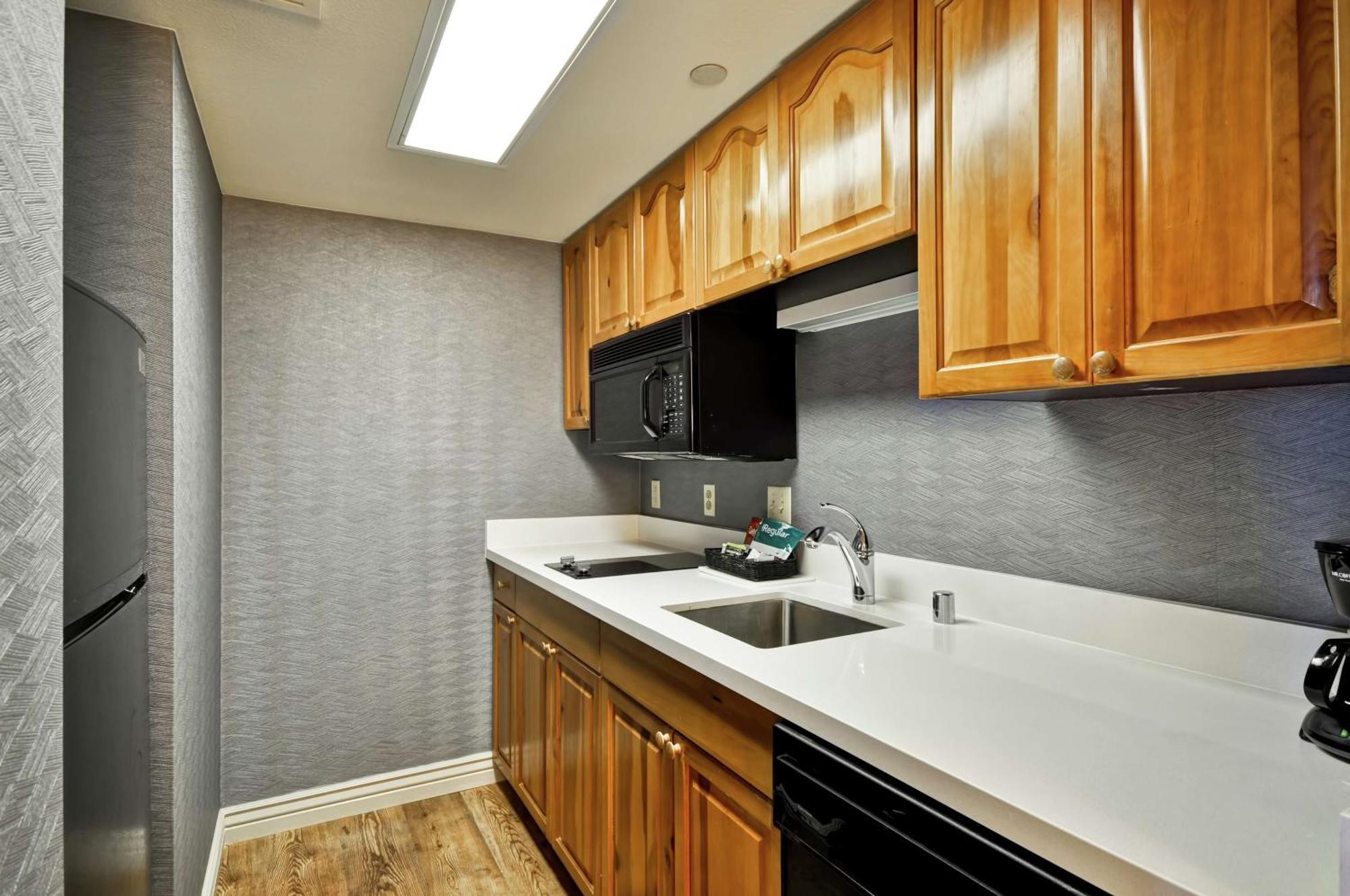 Hotel Homewood By Hilton Phoenix-biltmore