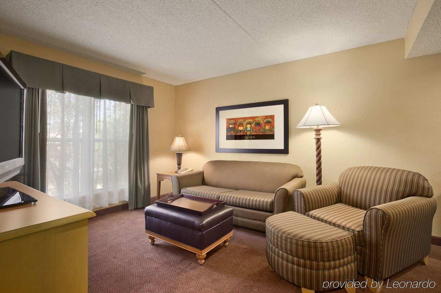 Homewood By Hilton Phoenix-biltmore Hotel Phoenix