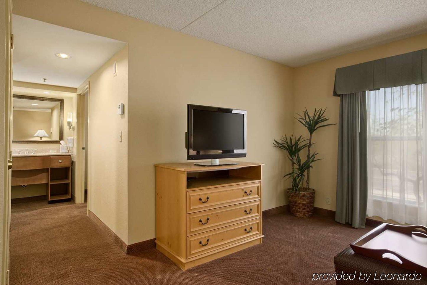 Homewood By Hilton Phoenix-biltmore Hotel Phoenix